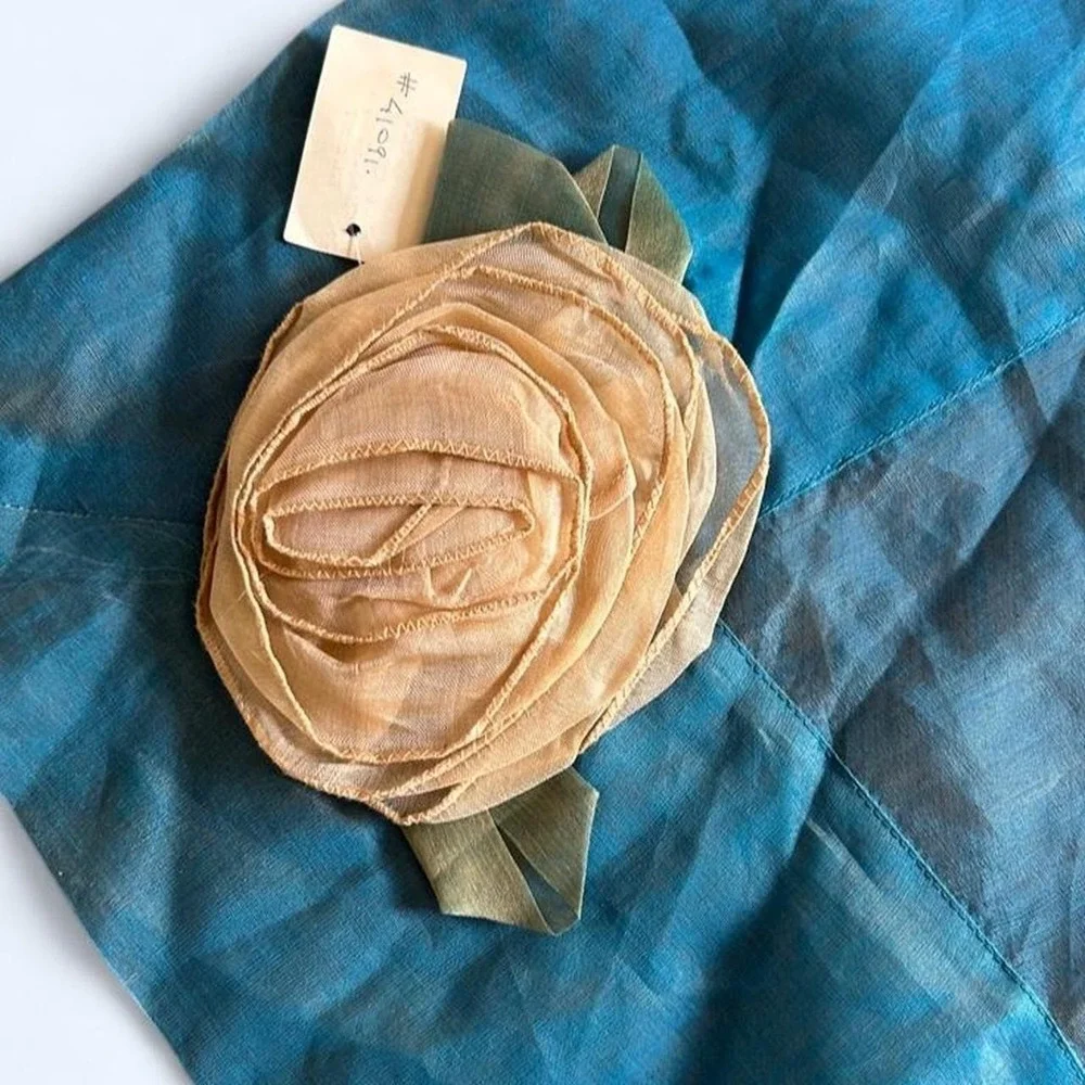 VTG IRIDESCENT 100% SILK OVERSIZED SHAWL WRAP
